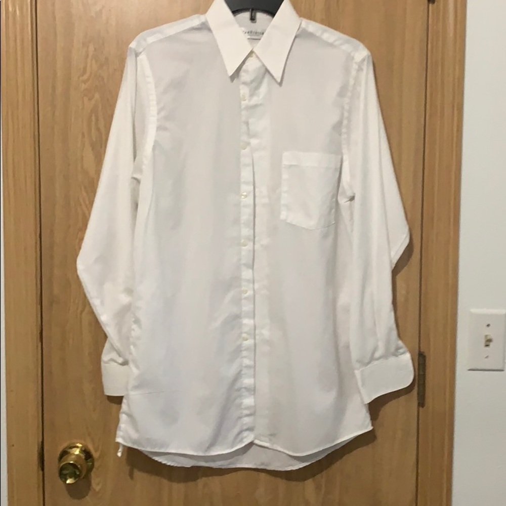 Mens Van Heusen White Dress Shirt